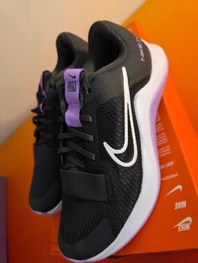 Brand New- Nike MC Trainer 2. Womens Size 7.5